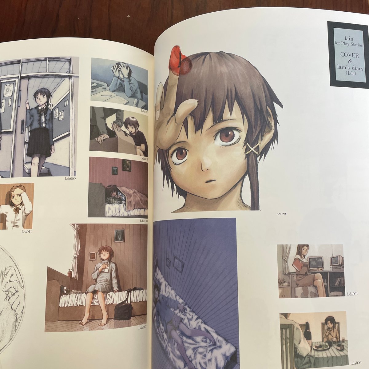 lain 安倍吉俊画集 オムニプレゼンス | 古本と新刊 scene