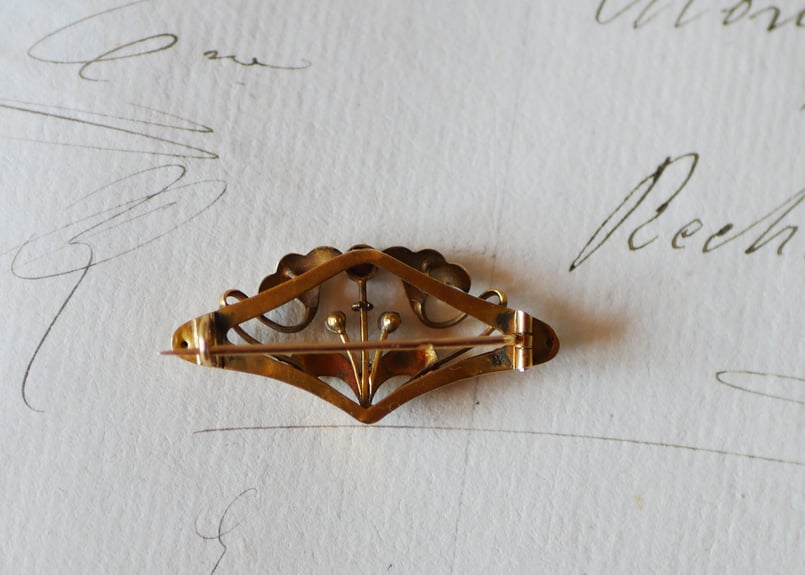 商談中、HOLD】 FB-03 アールヌーヴォー K18 アンティークブローチ