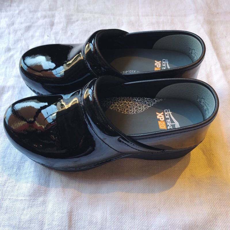 DANSKO ダンスコ XP 2.0 Patent Black エナメル サボ | Havane