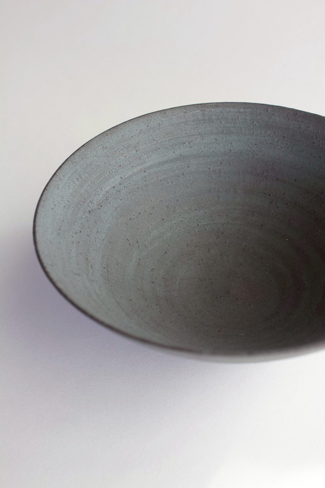 二階堂明弘 no.25 錆器ボウル（中） | eatrip soil