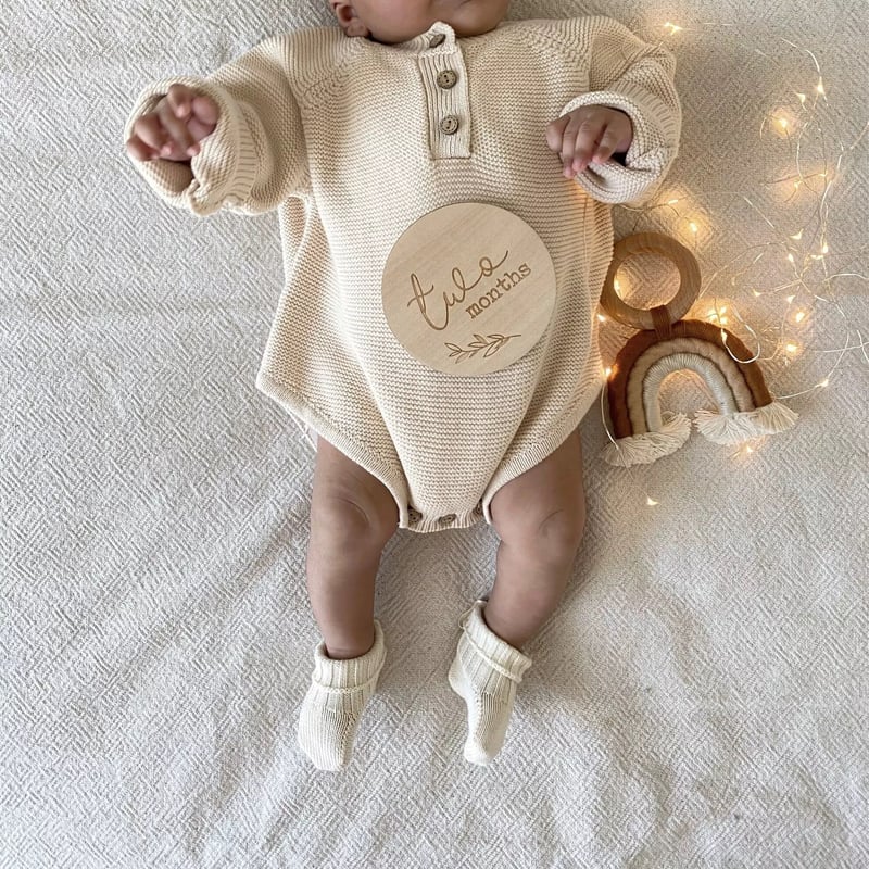 3color ポンポンくま耳ボンネットニットロンパース(1441) | こどもふく