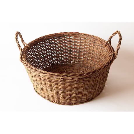 和島常男 | STORES