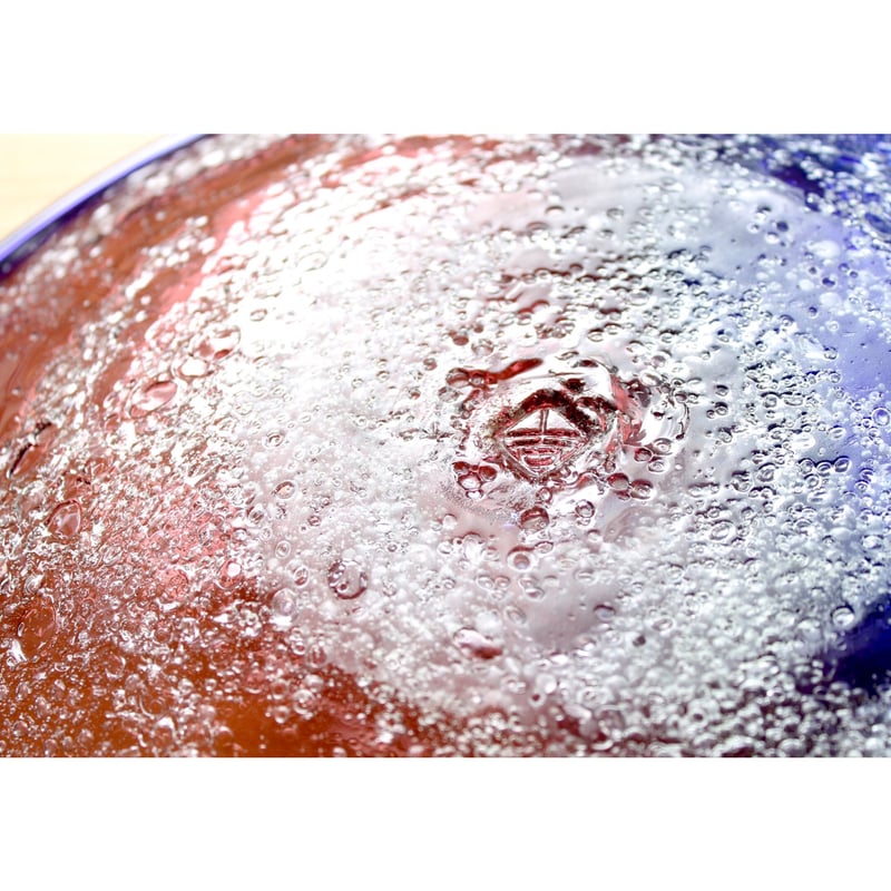 沖縄 琉球ガラス 宙吹きガラス工房虹 稲嶺盛吉氏 白泡二色外大皿