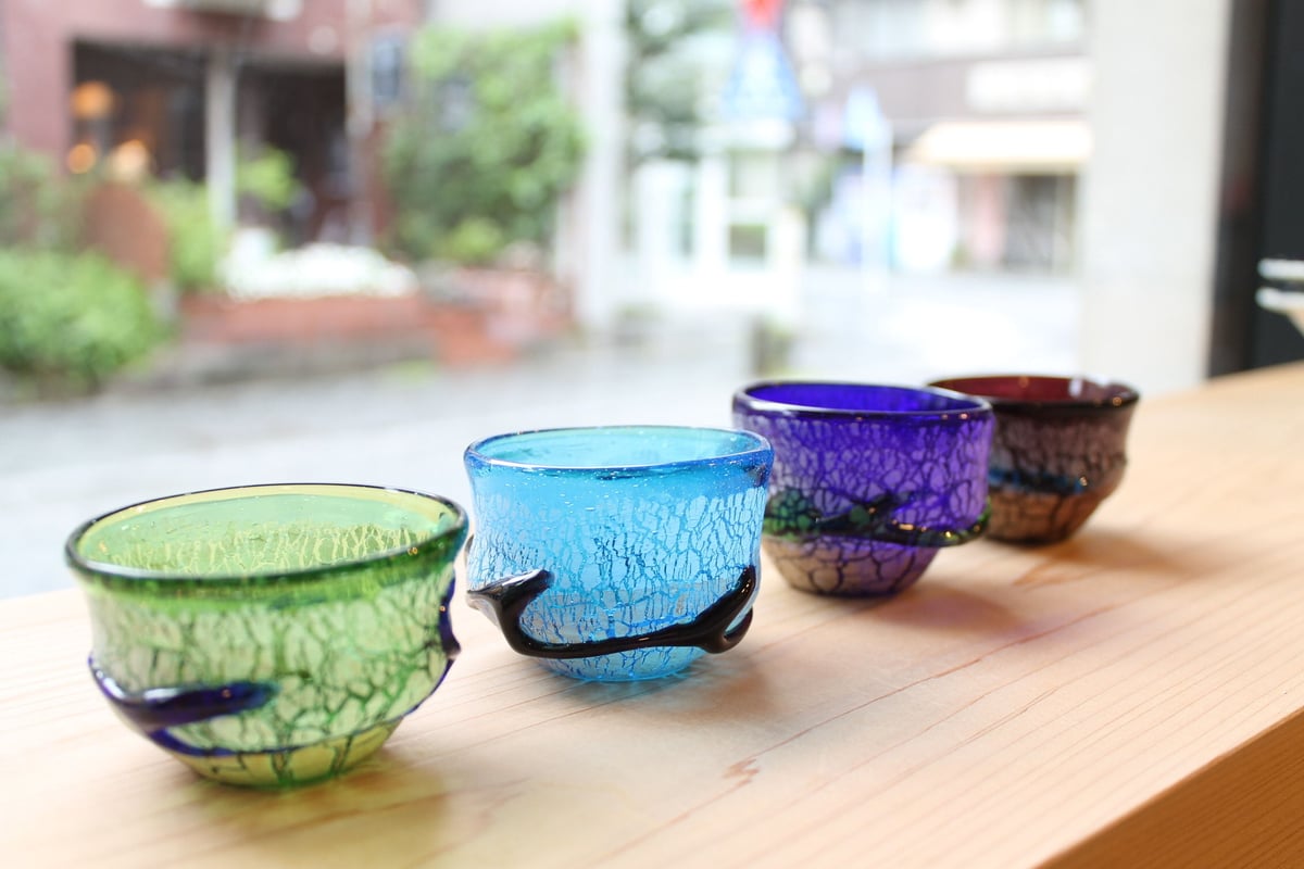 琉球ガラス 稲嶺盛吉 ぐい呑 土紋 | BRILLANTE IL SUZUKI SALONE