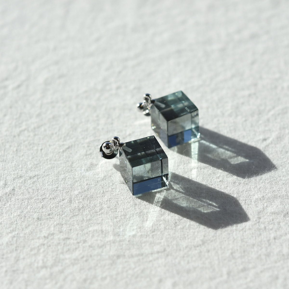 Cube/小島 有香子 029522-2-180 | 富山ガラス工房