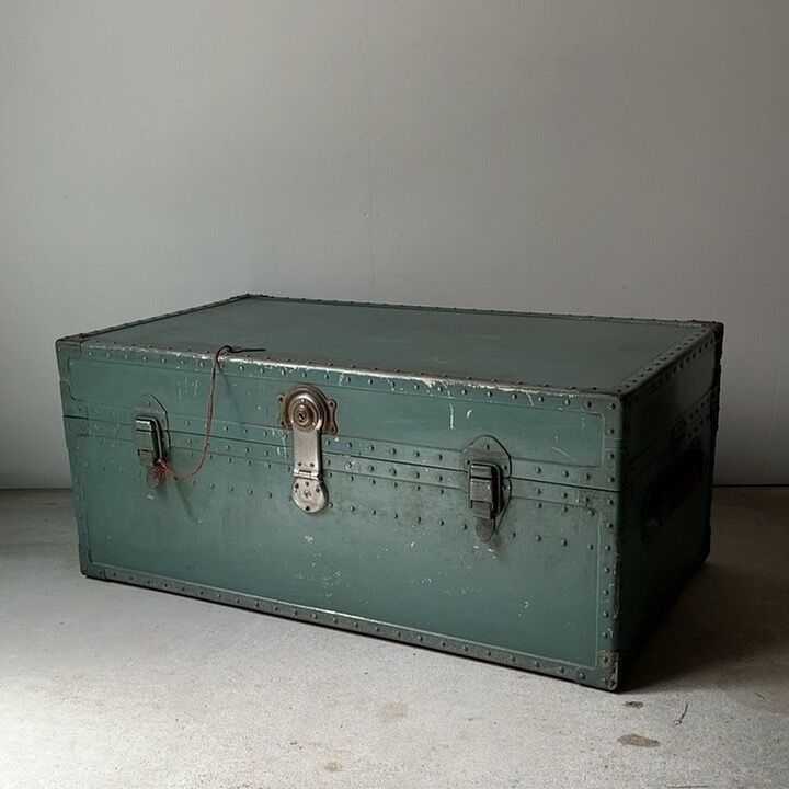 古い船トランク (カギ有り)大型ヴィンテージトランク 幅約80cm 実用品