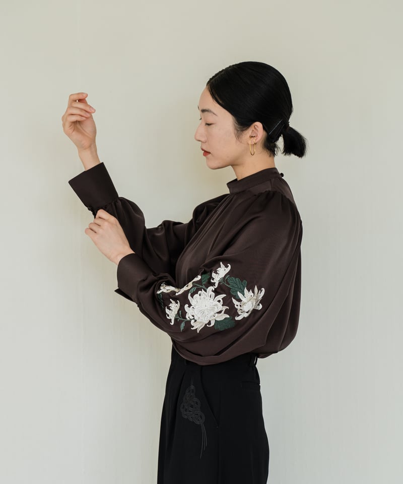 花を着るブラウス#05【菊】 -brown- | iCONOLOGY