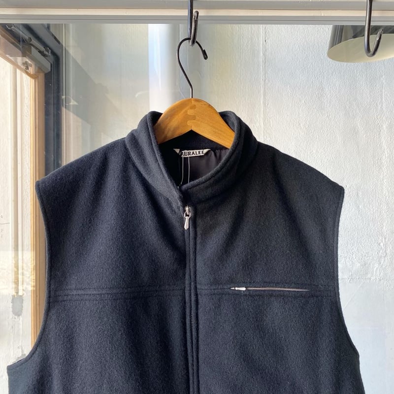 AURALEE CASHMERE WOOL MOSSER VEST | Less Higa