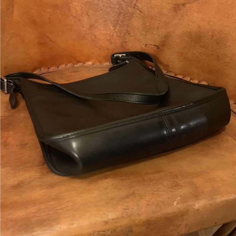 COACH オールドコーチ レザーショルダーバッグ | DUFF