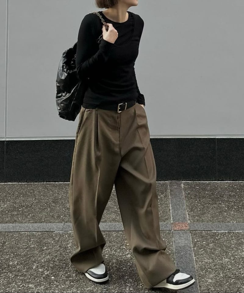 1tuck casual slacks khaki | ok.soon