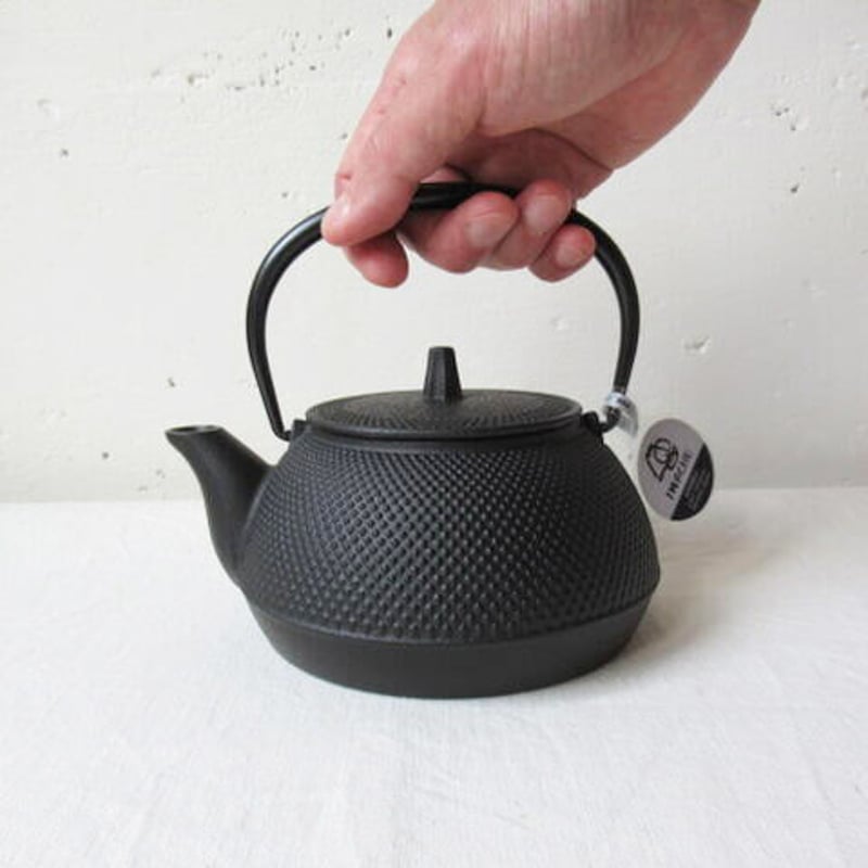 岩鋳 鉄瓶兼急須 5型新アラレ 0．65L No.12822≪IH電磁調理器対応