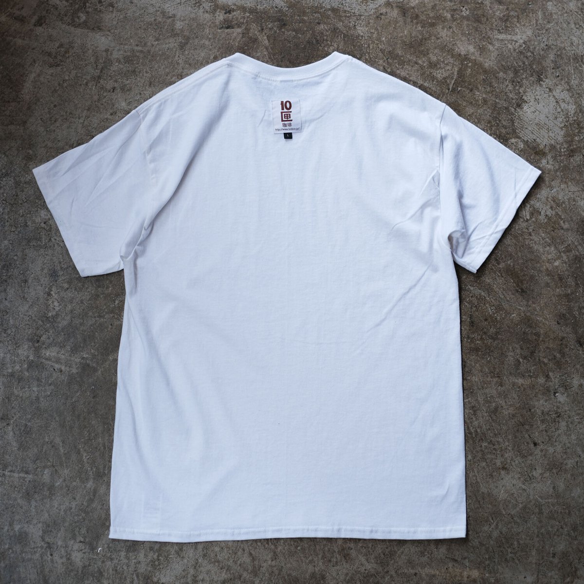 10匣x小楽園 Tシャツ WH | TINY PARADISE COFFEE