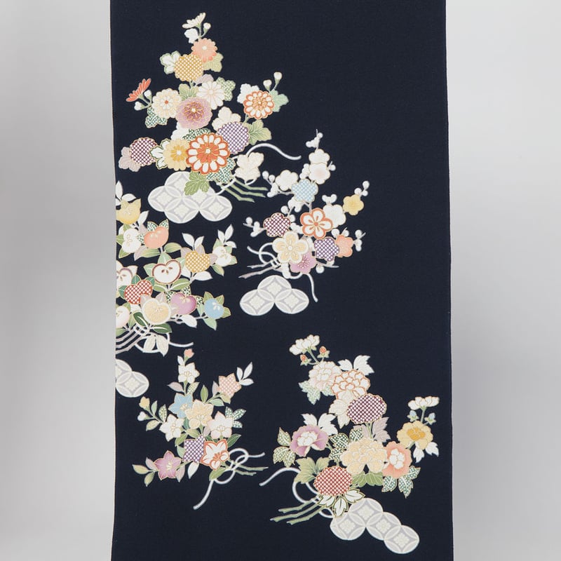草花文の京友禅附下 金駒繍（きんこまぬい） 浜ちりめん お仕立代込み
