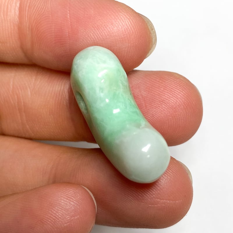 🐥🐉【希少/最高品質】糸魚川翡翠勾玉(透過)/成功、繁栄、霊性 | -縁