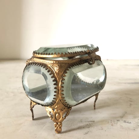 アンティークジュエリーボックス | STORES