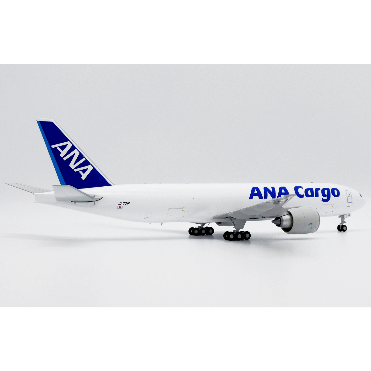 非売品・新商品情報】1/200 777-200LRF ANA Cargo JA77
