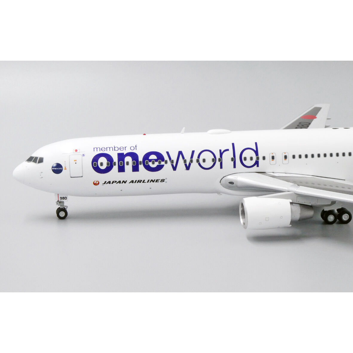 非売品・新商品情報】1/200 767-300 JAL「ワンワールド塗装機」 JA8980