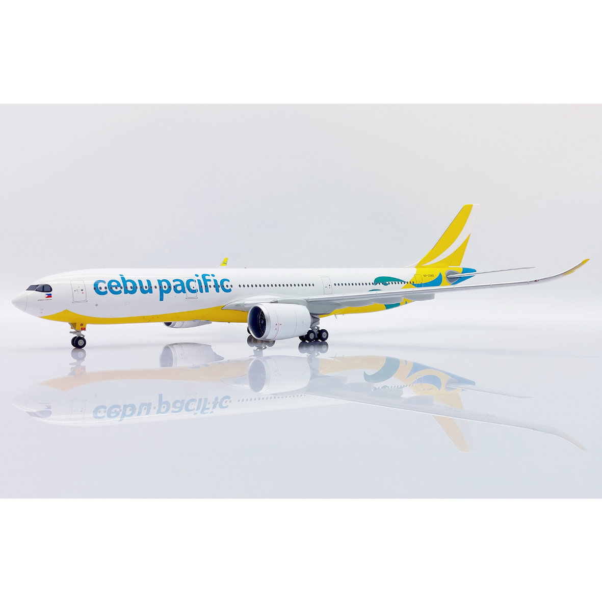 1/200 A330-900NEO セブパシフィック航空 RP-C