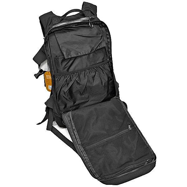 RAIN OR SHINE SC PACK 13L | STEEZ CREATIVE STAND