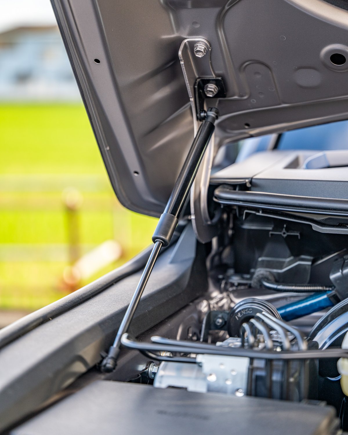 LC250専用 】専用ボンネットダンパー改良 | CROSS MEMBER