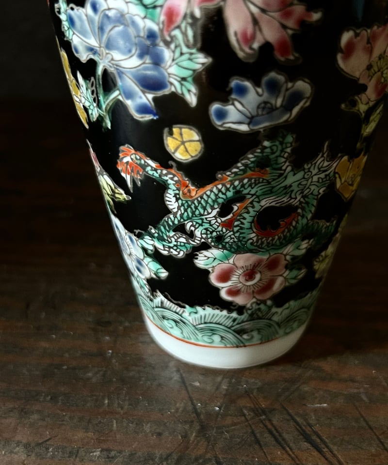 景徳鎮の花瓶/中国/龍/花柄/骨董 | 骨董・アンティークのオンライン