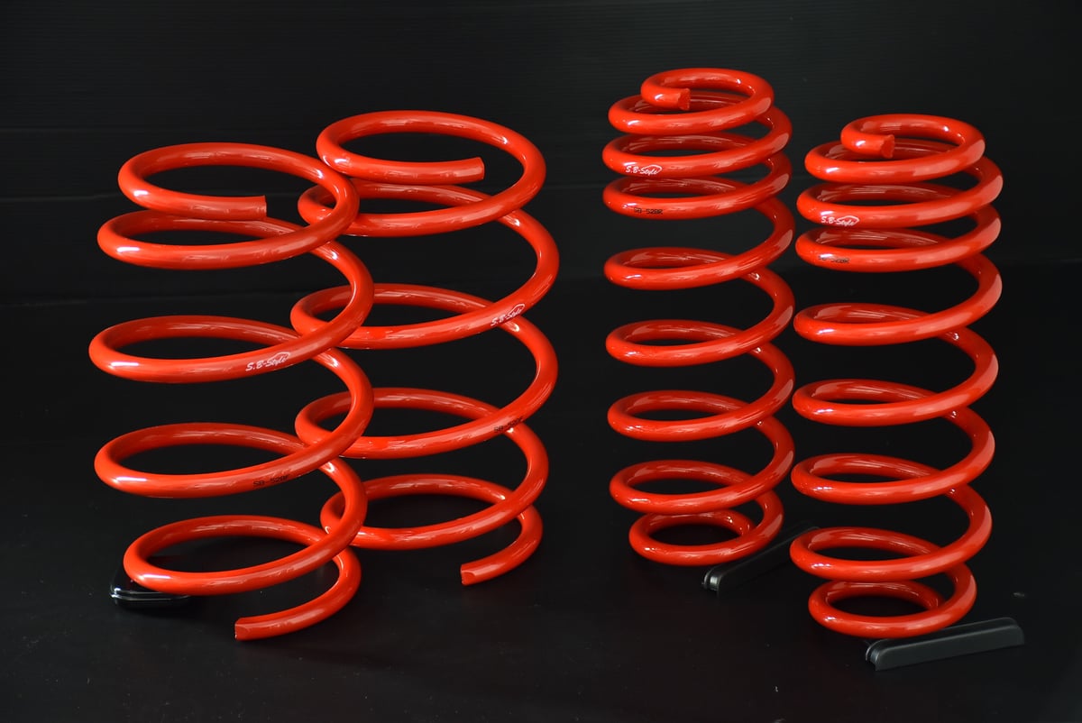 ZVW30 プリウス ダウンサスTYPE S,A,B,C4種からお選びください。 4本