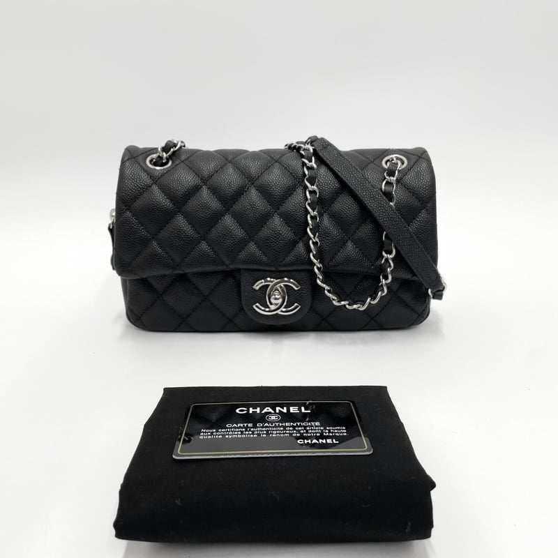 CHANEL キャビアスキン マトラッセ ジップチェーンショルダーバッグ 17