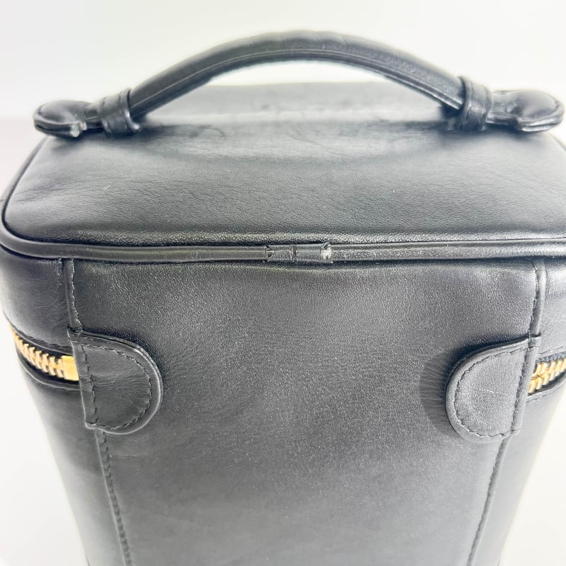 シャネル ビコローレ バニティバッグ | HIVE Collective