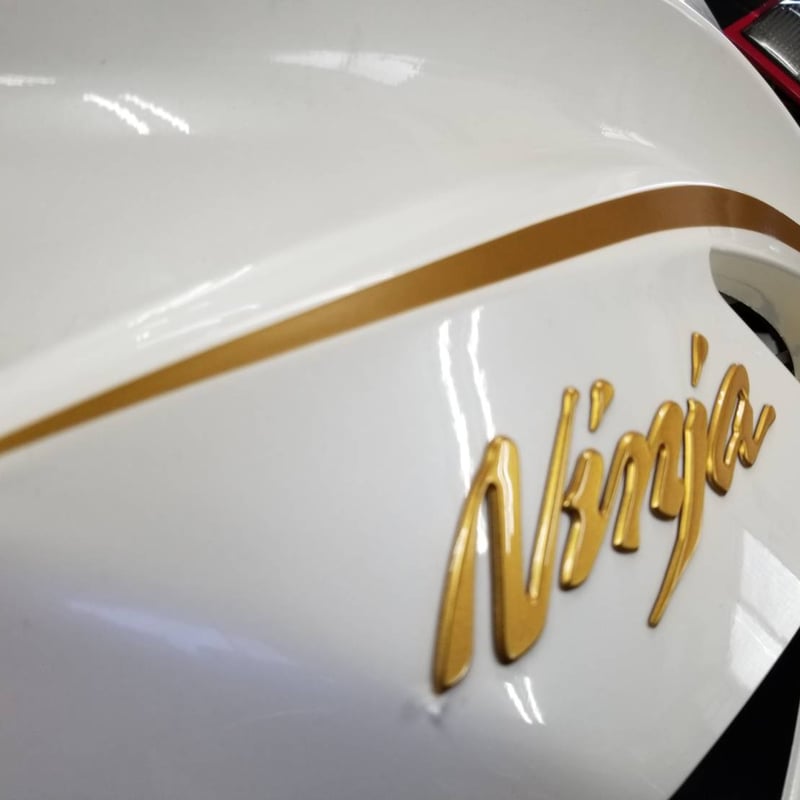 ZX-14R専用サイドカウルラインデカール(メタリックカラー) | Micrographic