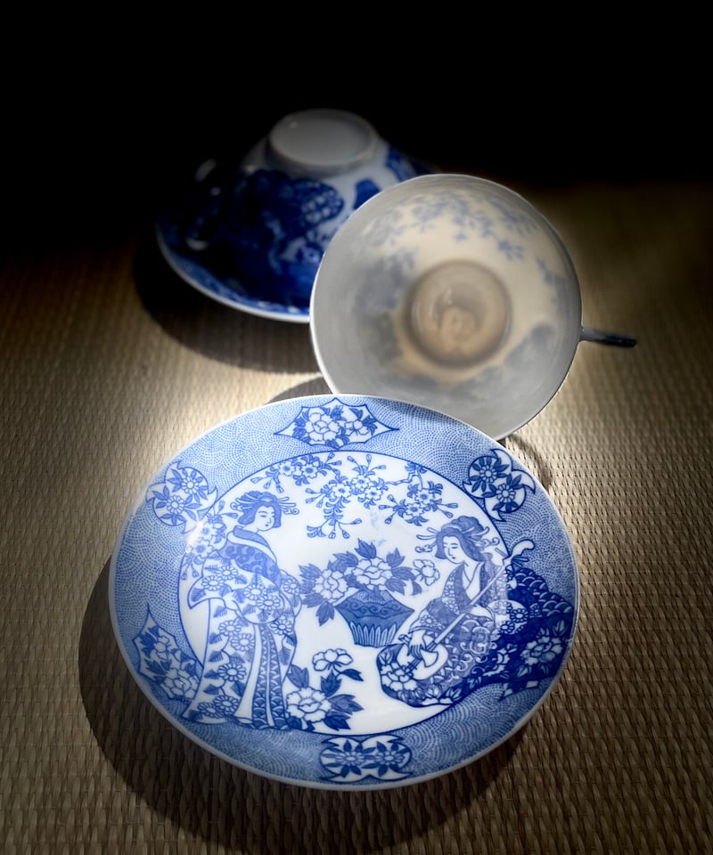 美品 同柄2客セット】日本特製 透かし芸者文様 エッグシェル 卵殻手