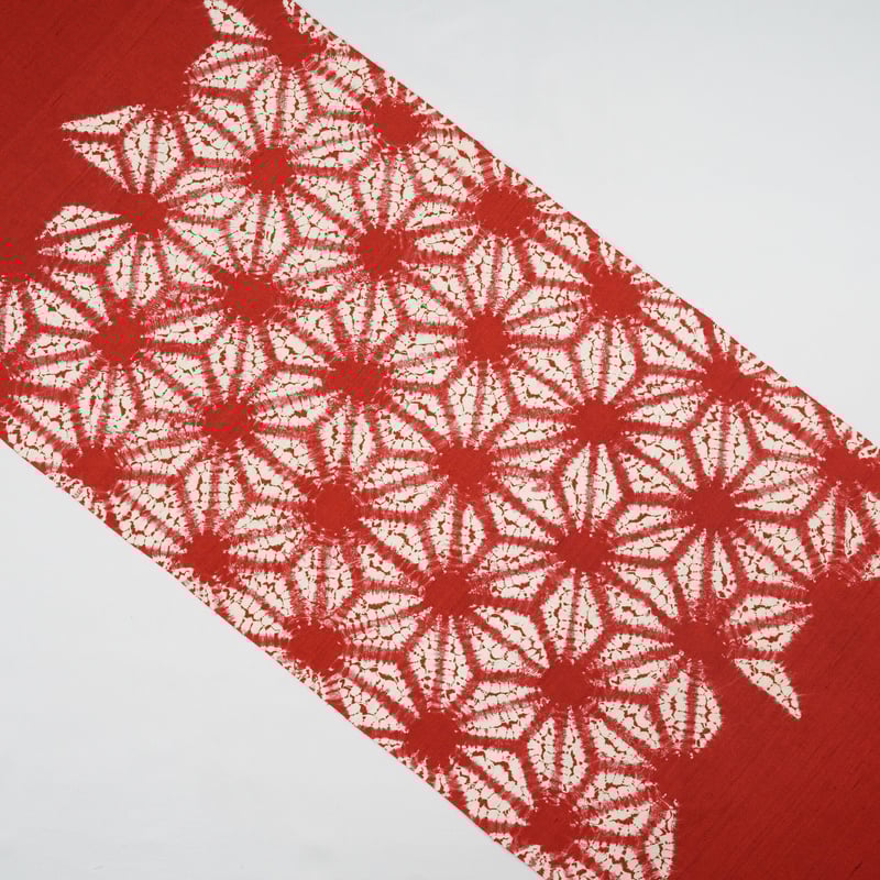 九寸帯（名古屋帯）「藤井絞・巻き上げ絞・麻の葉模様・茜色