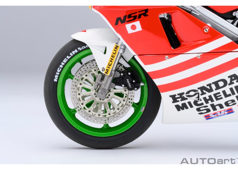 AUTOart 1/12 ホンダ NSR500 WGP500 #56 「バリバリ伝説」 （「巨