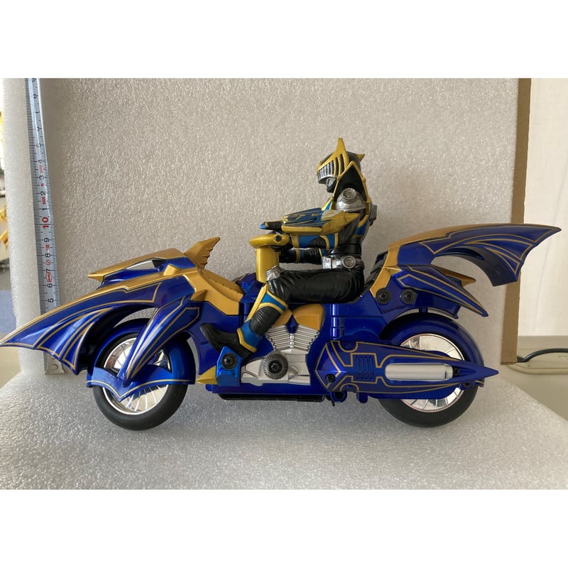 仮面ライダーナイト ラジコンバイク 仮面ライダー龍騎 仮面ライダー