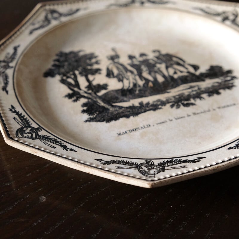 モントローMontereau オクトゴナル皿 グリザイユ アンティーク b