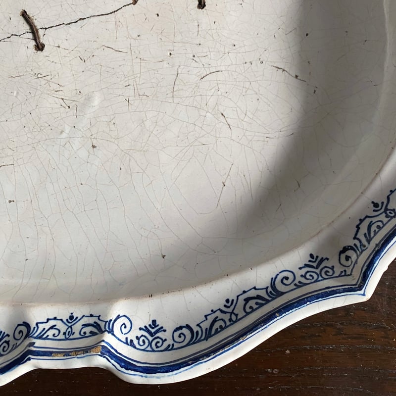 とても重いです！フランス19世紀 キズキズのエタン花リム楕円皿