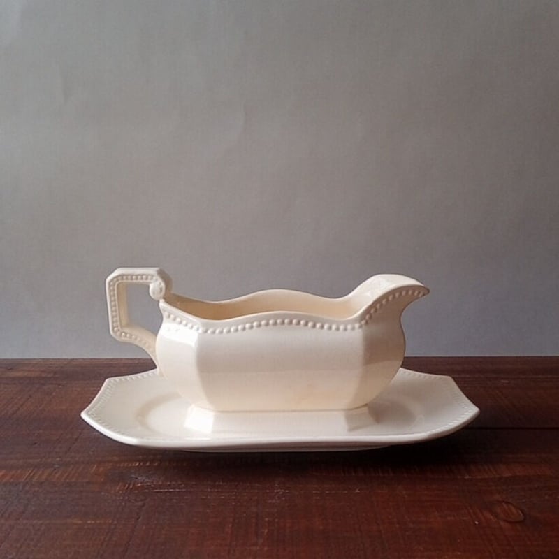 フランスアンティーク サルグミンヌのソーシエール | フランス