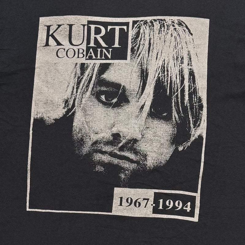 NIRVANA KURT COBAIN 1967-1994 MEMORIAL FACE BOO