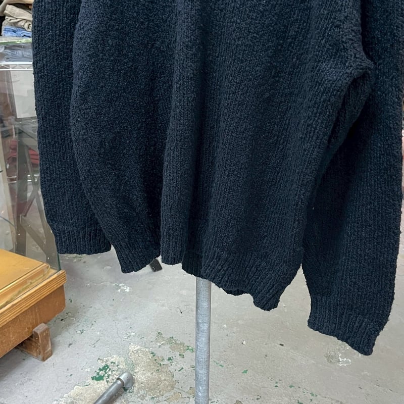 Supreme BOUCLE SMALL BOX SWEATER BLACK LARGE 56