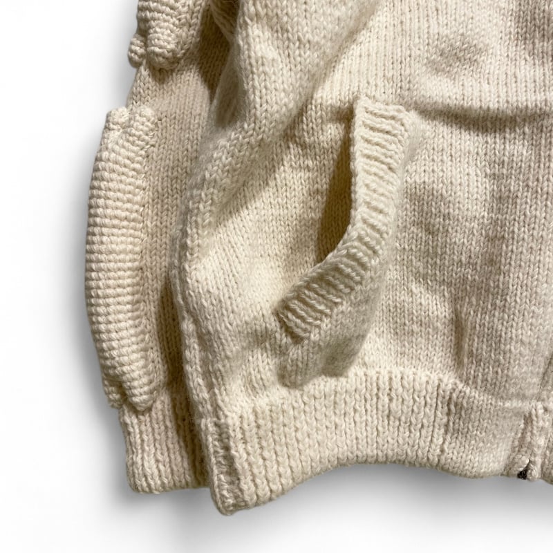 MacMahon Knitting Mills / Knit MA-1 3D BONE | F