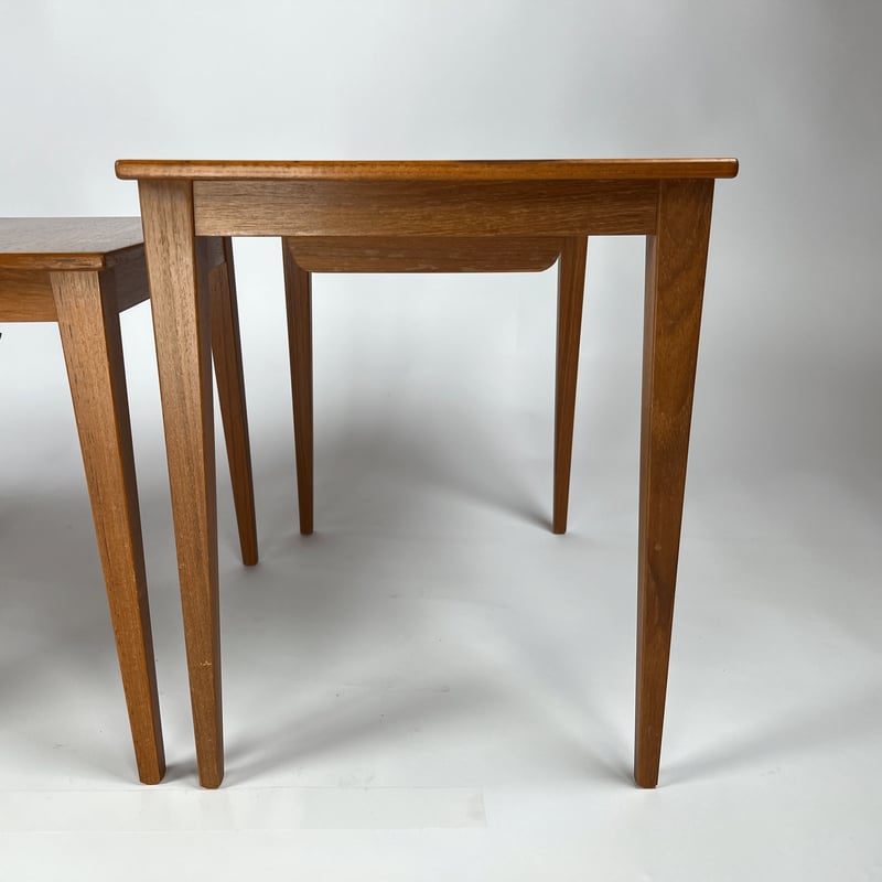 ヴィンテージ/ネストテーブル（入れ子式テーブル） 北欧家具