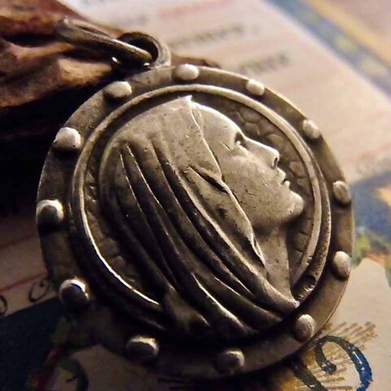 フランス ヴィンテージ メダイ ルルドの泉 聖母マリア メダイ 100周年