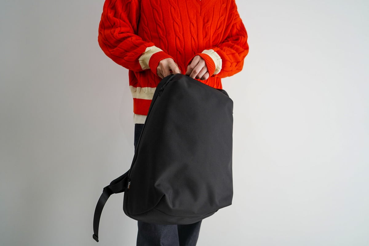 UNIVERSAL PRODUCTS. NEW UTILITY BAG[BLACK] | niki