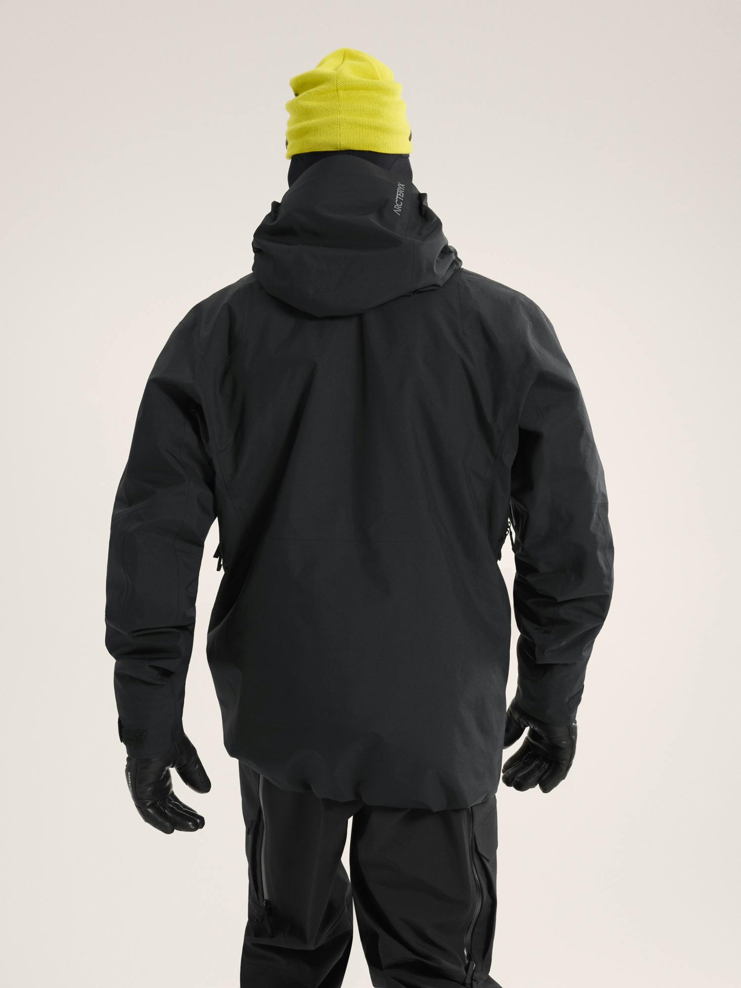 Sabre Insulated Jacket Men's | Arc'teryx Canada