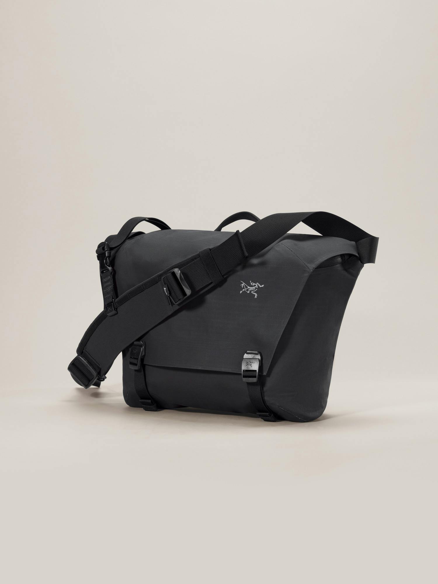 Granville 10 Courier Bag | Arc'teryx United States