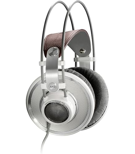 Amazon.co.jp: AKG k702-anniv 65th Anniversaryヘッドフォン : 家電