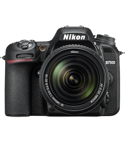 Amazon | Nikon デジタル一眼レフカメラ D5600 18-140 VR レンズキット