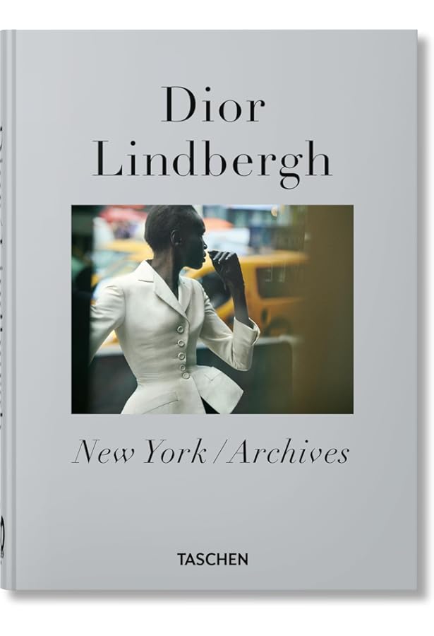 Amazon.com: Peter Lindbergh: Images of Women: 9783791386935