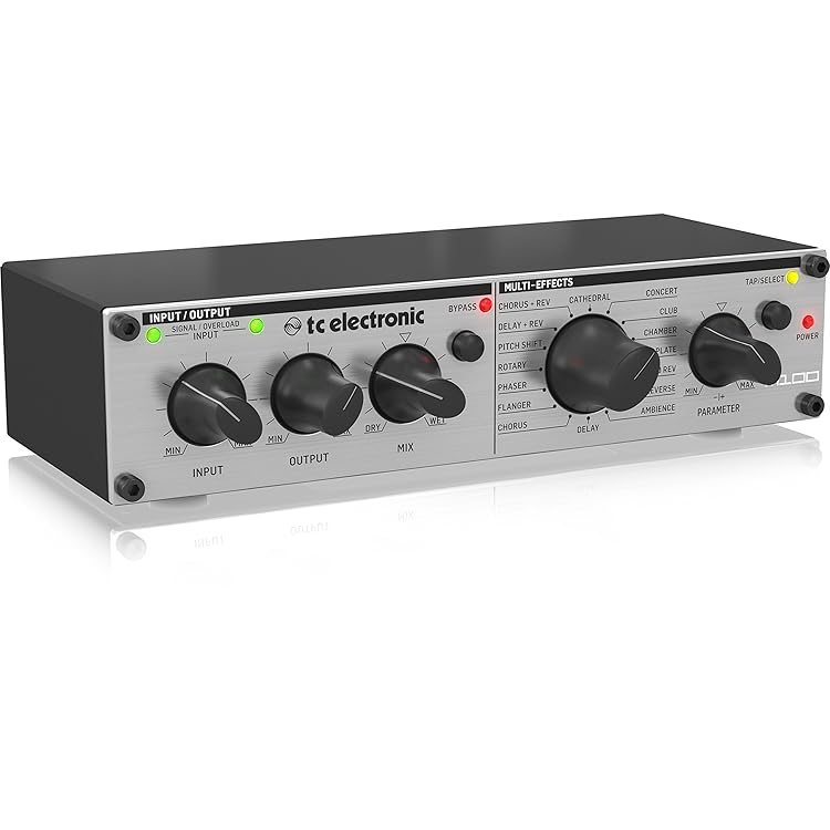 TC Electronic M100 - 計16種類のエフェクトを、コンパクトなハーフ