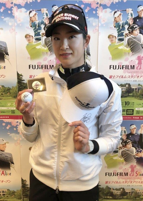 HATTRICK（ハットトリック）-選手の想いをファンへ届ける公式