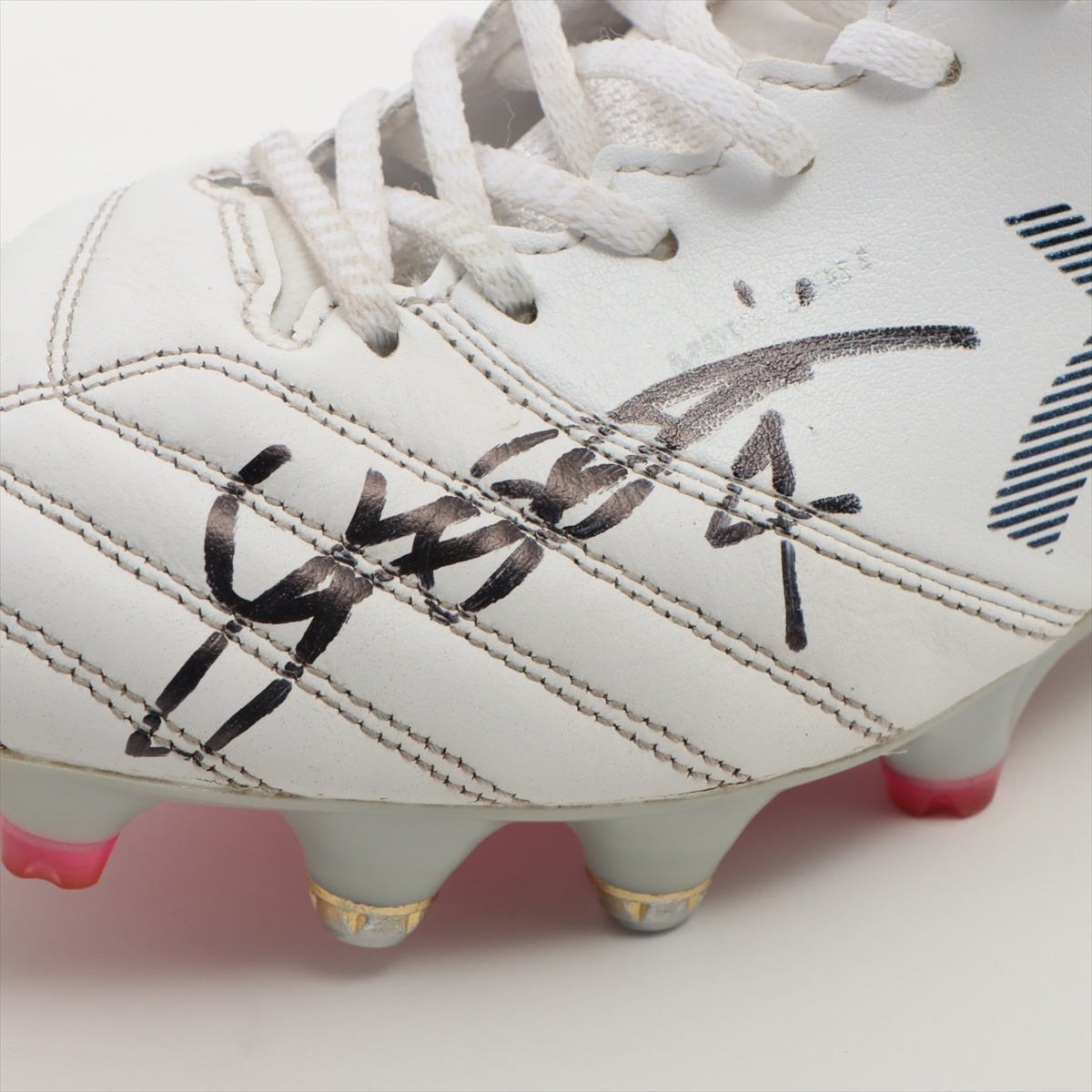 HATTRICK（ハットトリック）-選手の想いをファンへ届ける公式